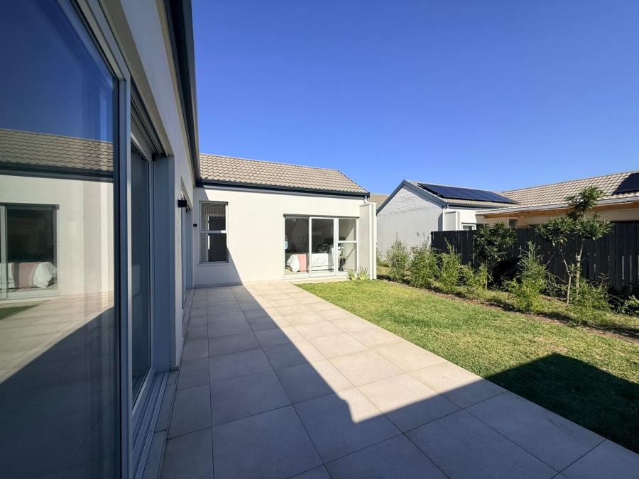 2 Bedroom Property for Sale in Lalela Estate KwaZulu-Natal