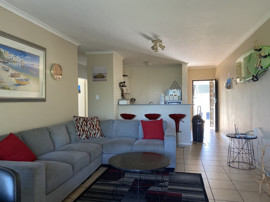 To Let 3 Bedroom Property for Rent in Deepdale KwaZulu-Natal