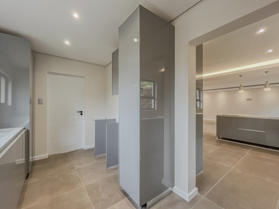 4 Bedroom Property for Sale in Seaward Estate KwaZulu-Natal