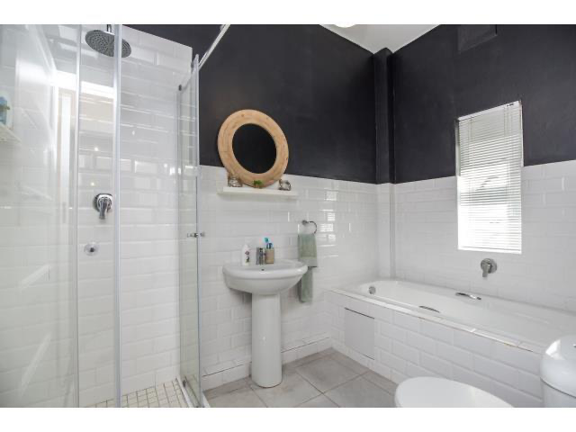 2 Bedroom Property for Sale in Essenwood KwaZulu-Natal