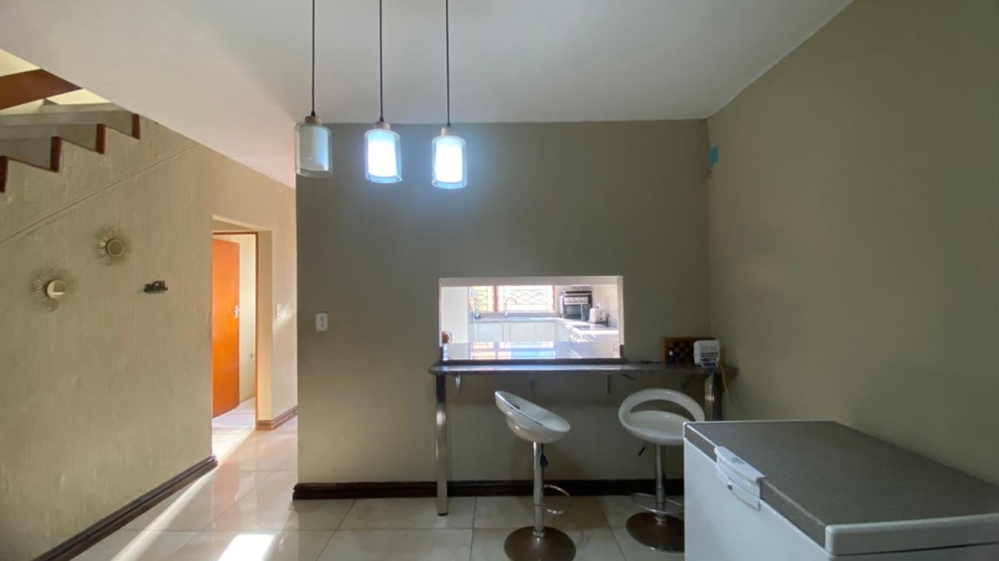 3 Bedroom Property for Sale in Glenwood KwaZulu-Natal