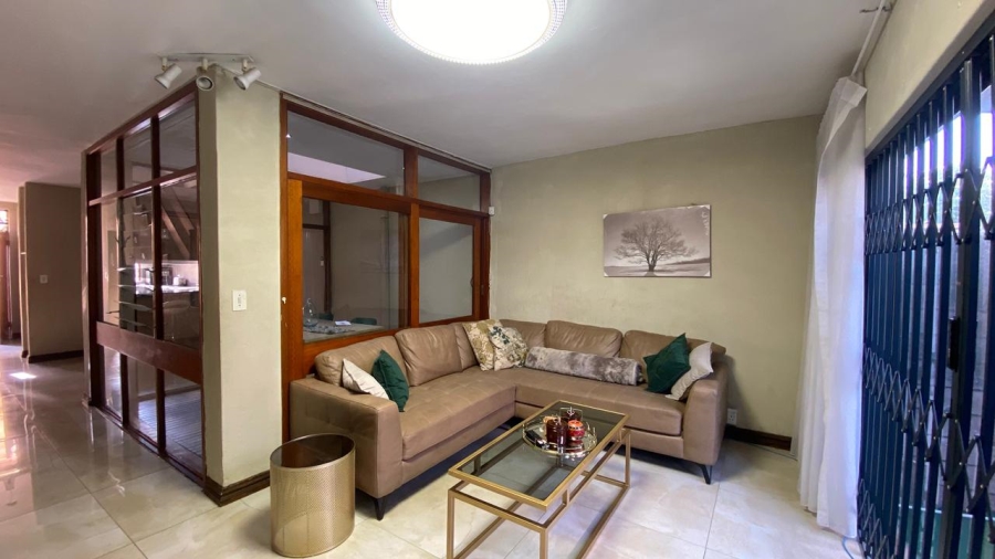 3 Bedroom Property for Sale in Glenwood KwaZulu-Natal