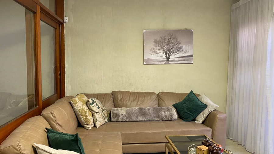 3 Bedroom Property for Sale in Glenwood KwaZulu-Natal