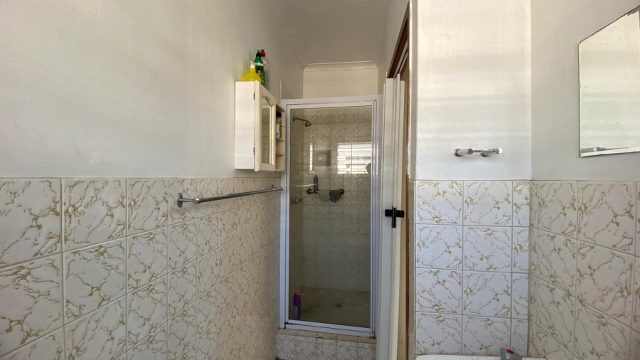3 Bedroom Property for Sale in Glenwood KwaZulu-Natal