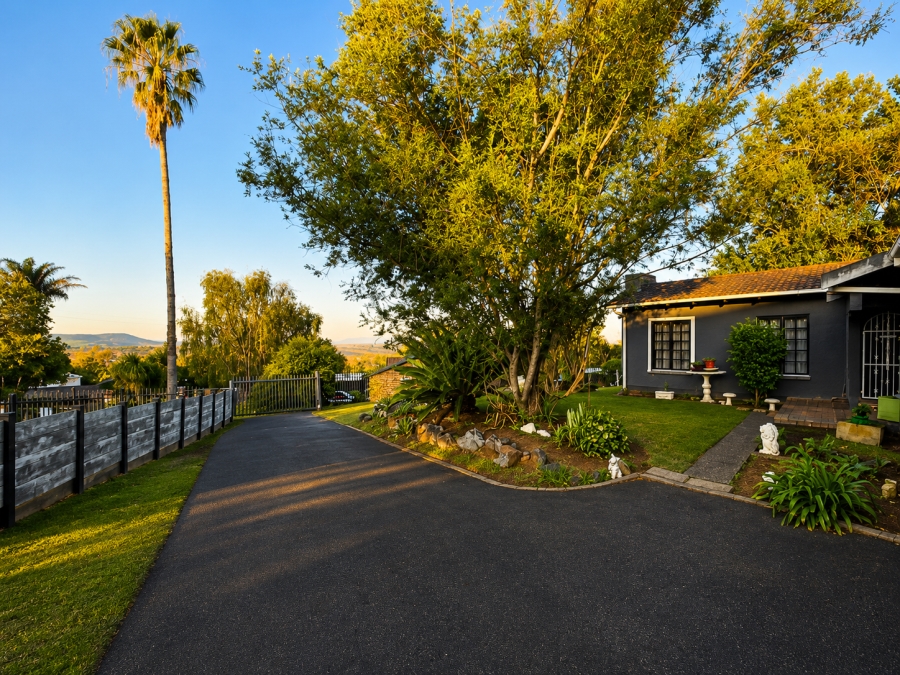 3 Bedroom Property for Sale in Lincoln Meade KwaZulu-Natal