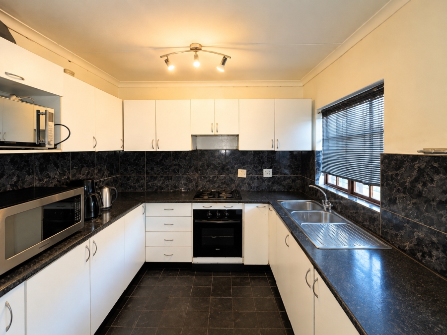 3 Bedroom Property for Sale in Lincoln Meade KwaZulu-Natal