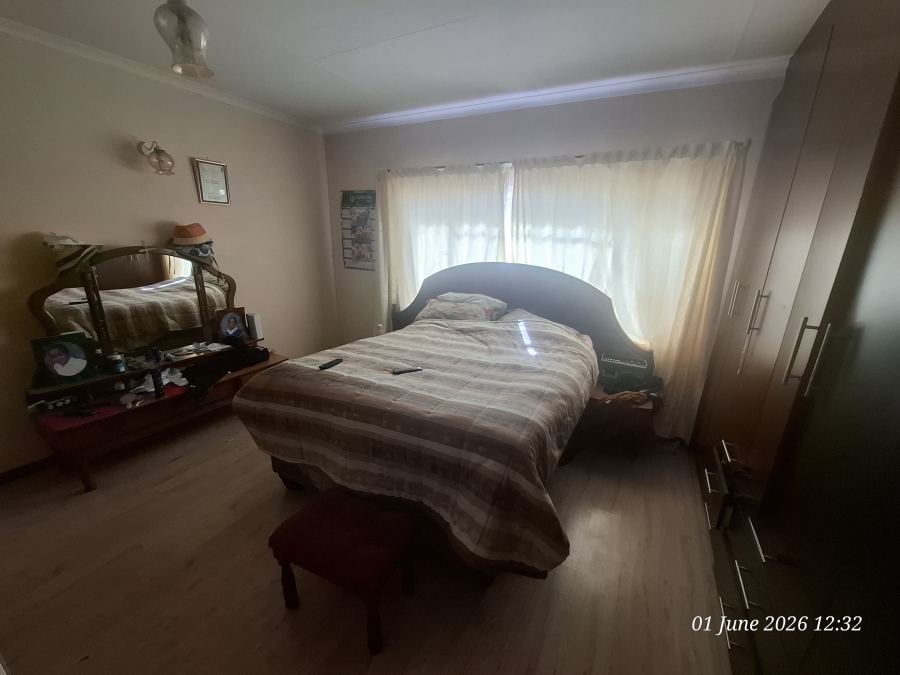 3 Bedroom Property for Sale in Lenville KwaZulu-Natal