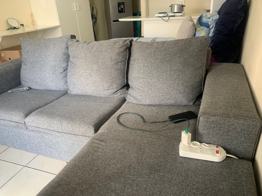 1 Bedroom Property for Sale in Scottsville KwaZulu-Natal