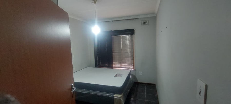 To Let 2 Bedroom Property for Rent in Compensation Beach KwaZulu-Natal