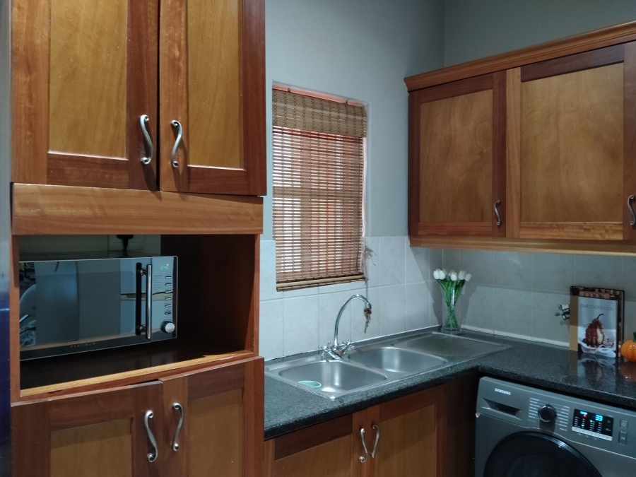 2 Bedroom Property for Sale in Hillcrest Central KwaZulu-Natal
