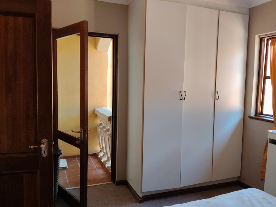 2 Bedroom Property for Sale in Hillcrest Central KwaZulu-Natal