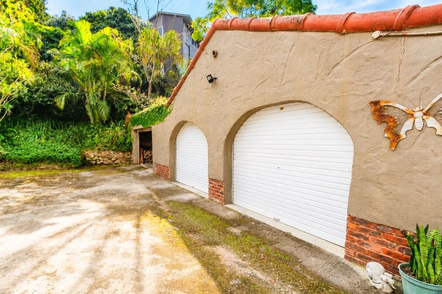 4 Bedroom Property for Sale in Dawncliffe KwaZulu-Natal