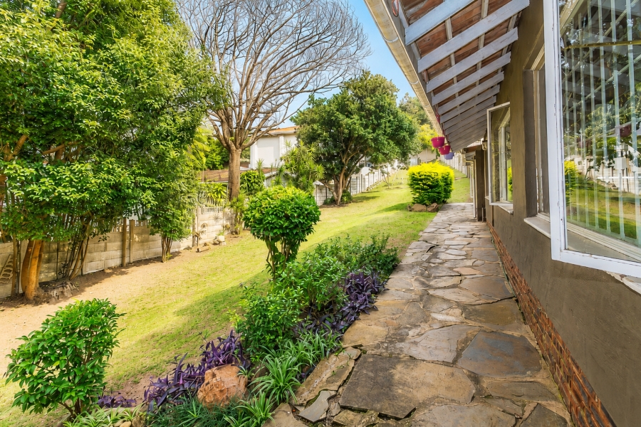 4 Bedroom Property for Sale in Dawncliffe KwaZulu-Natal