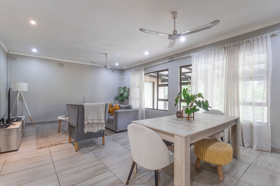4 Bedroom Property for Sale in Dawncliffe KwaZulu-Natal