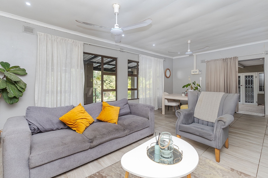 4 Bedroom Property for Sale in Dawncliffe KwaZulu-Natal
