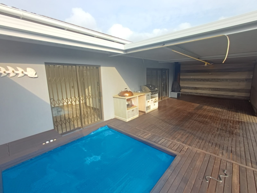 To Let 2 Bedroom Property for Rent in Waterfall KwaZulu-Natal
