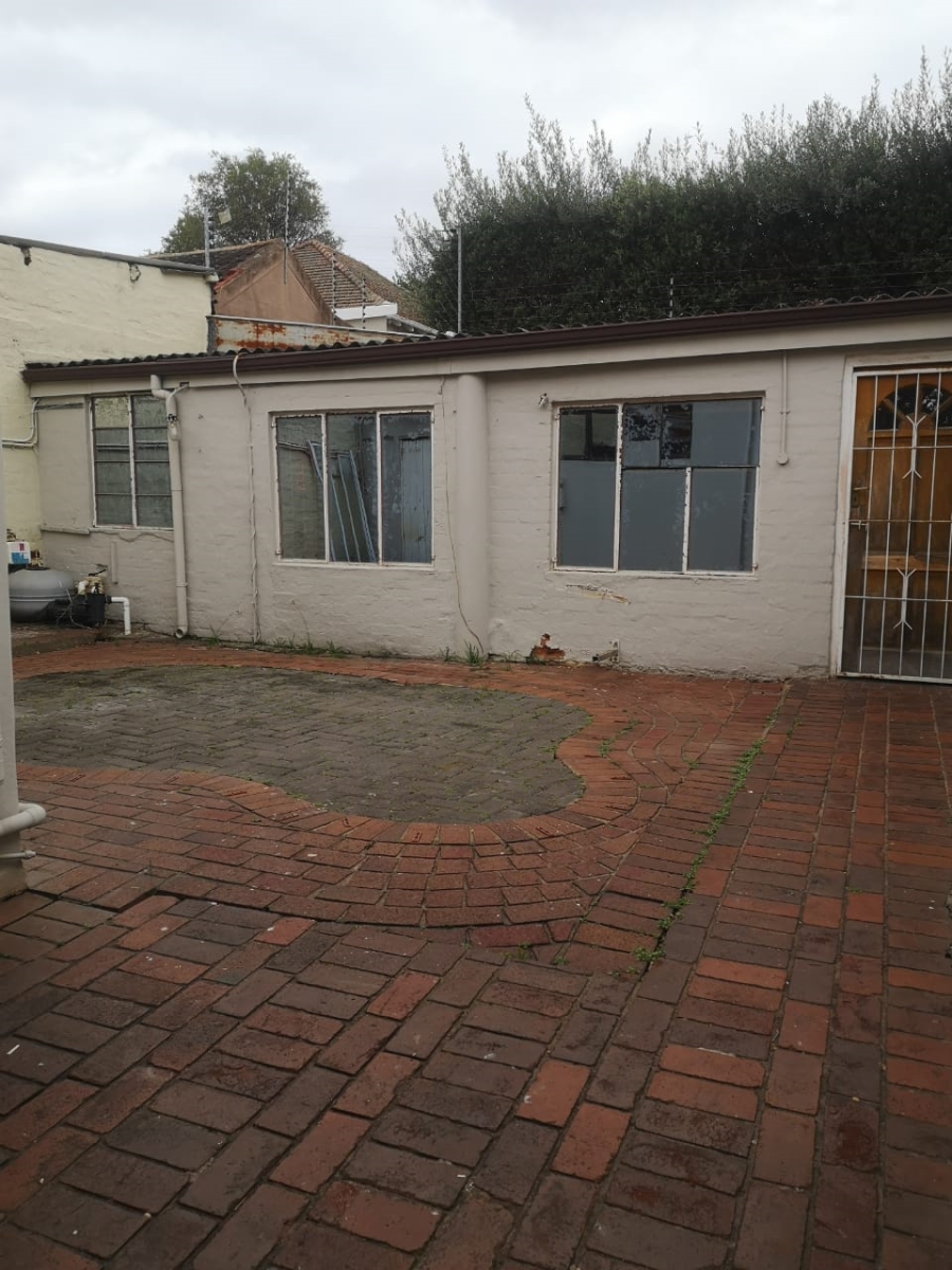 3 Bedroom Property for Sale in Essenwood KwaZulu-Natal