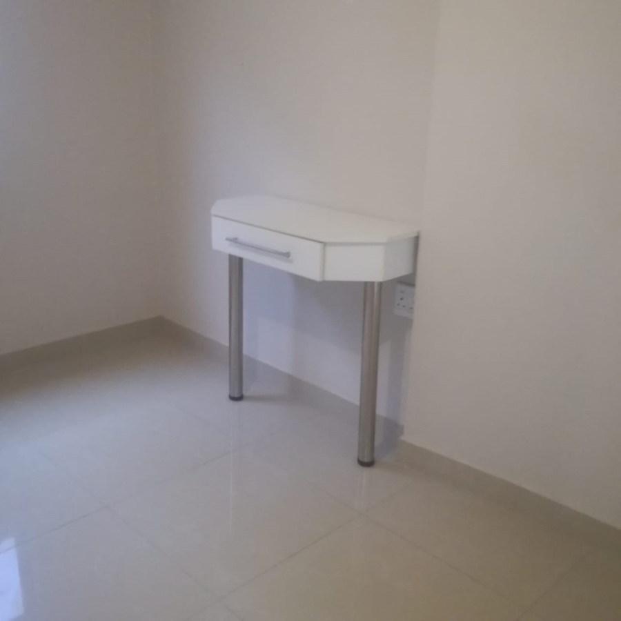 3 Bedroom Property for Sale in Essenwood KwaZulu-Natal