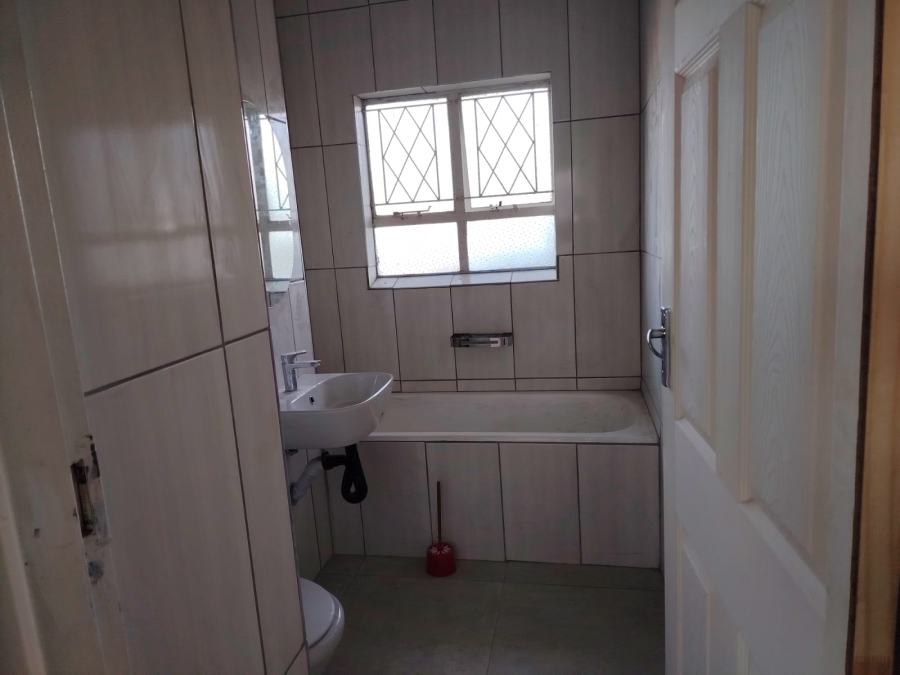 1 Bedroom Property for Sale in Bulwer KwaZulu-Natal