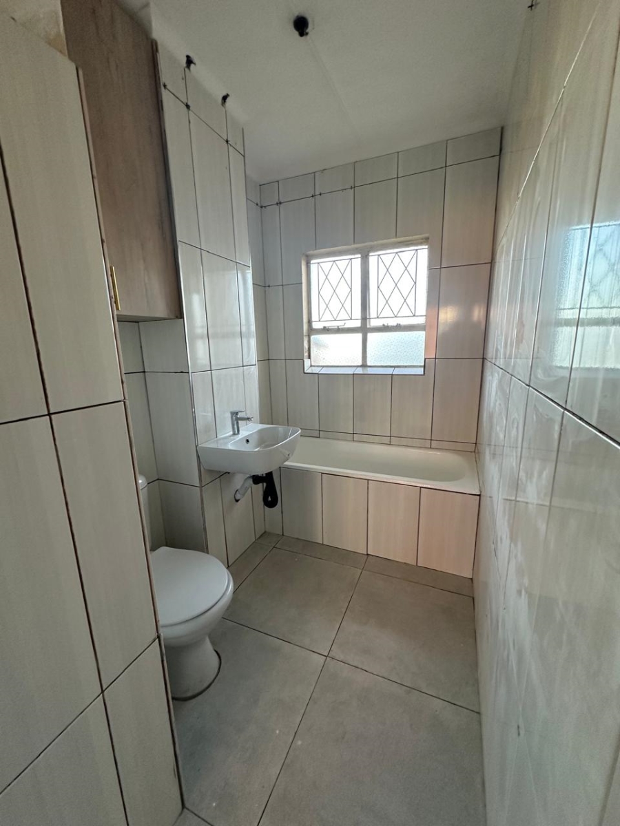 1 Bedroom Property for Sale in Bulwer KwaZulu-Natal