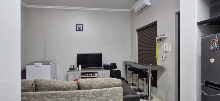 2 Bedroom Property for Sale in Umhlanga Ridge KwaZulu-Natal