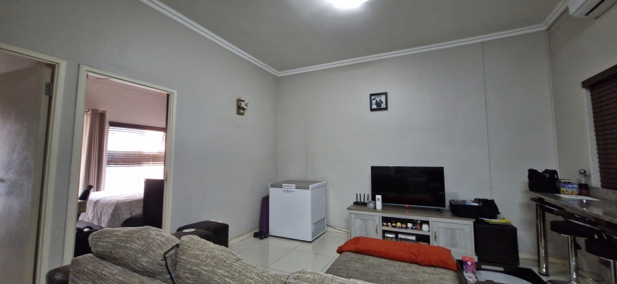 2 Bedroom Property for Sale in Umhlanga Ridge KwaZulu-Natal