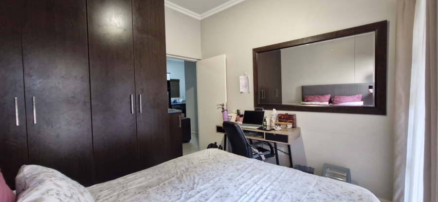 2 Bedroom Property for Sale in Umhlanga Ridge KwaZulu-Natal
