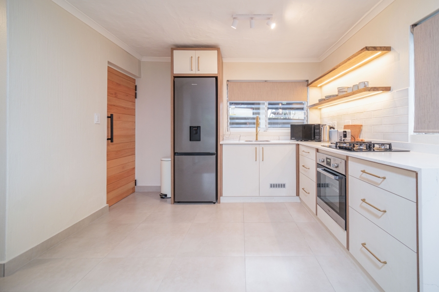 1 Bedroom Property for Sale in Salt Rock KwaZulu-Natal