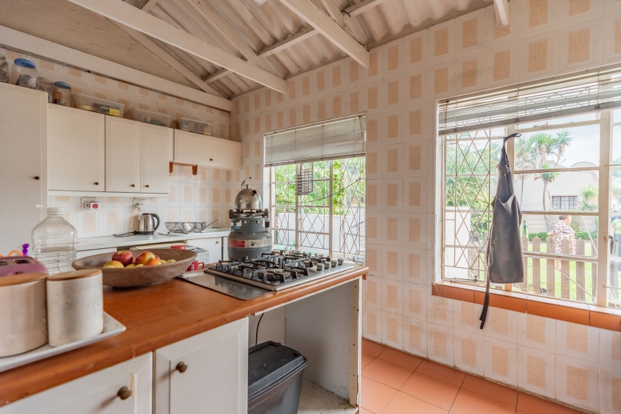 3 Bedroom Property for Sale in Sherwood KwaZulu-Natal