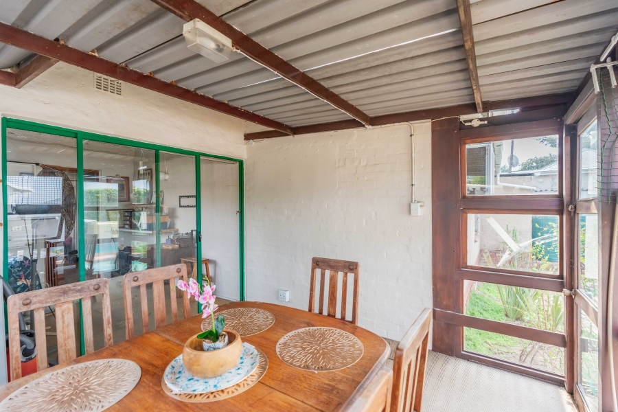 3 Bedroom Property for Sale in Sherwood KwaZulu-Natal