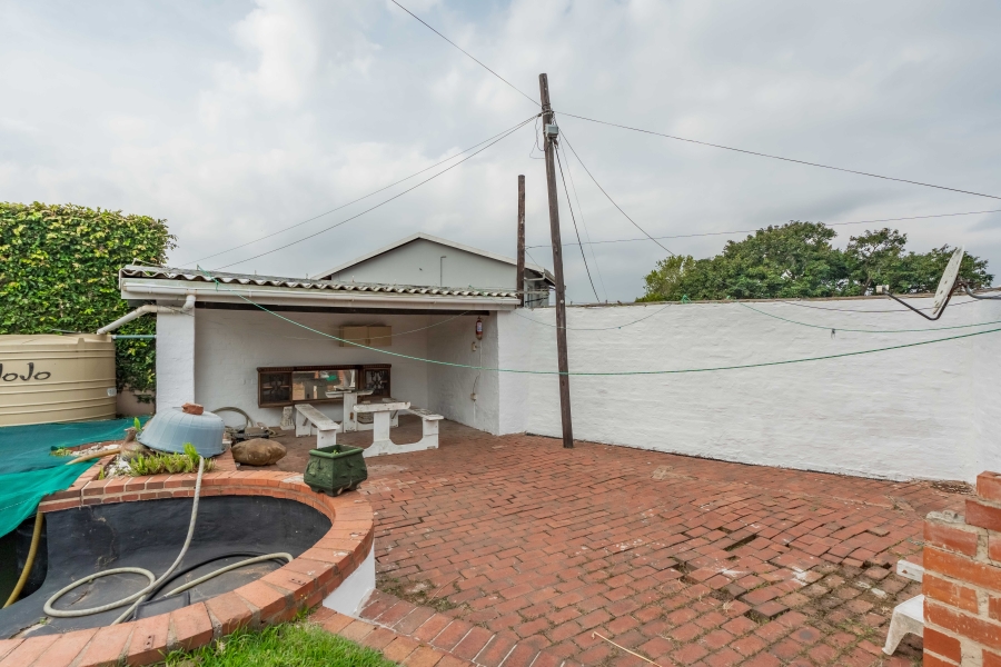 3 Bedroom Property for Sale in Sherwood KwaZulu-Natal