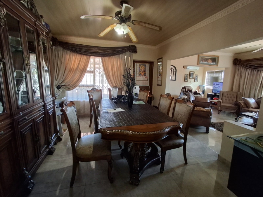 4 Bedroom Property for Sale in Lennoxton KwaZulu-Natal