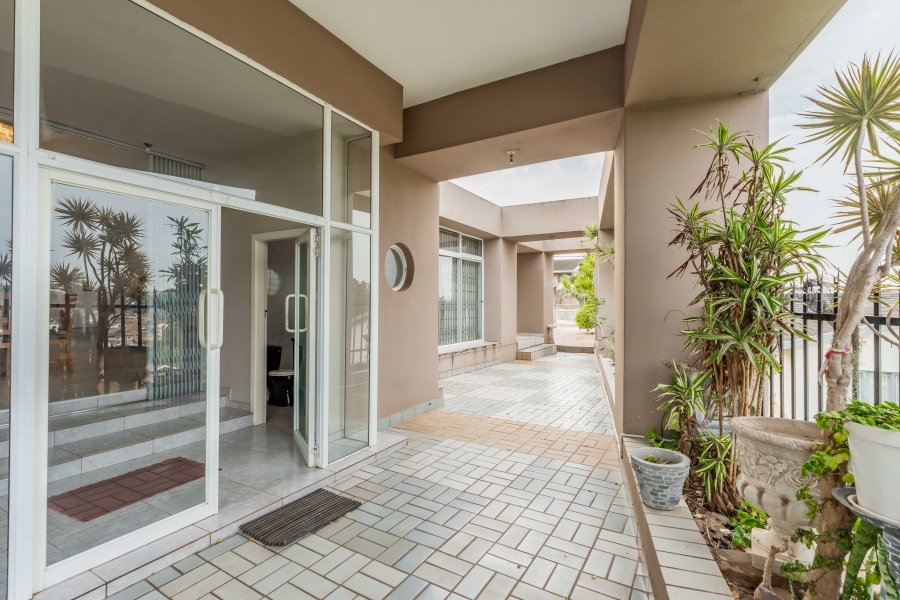 4 Bedroom Property for Sale in Reservoir Hills KwaZulu-Natal