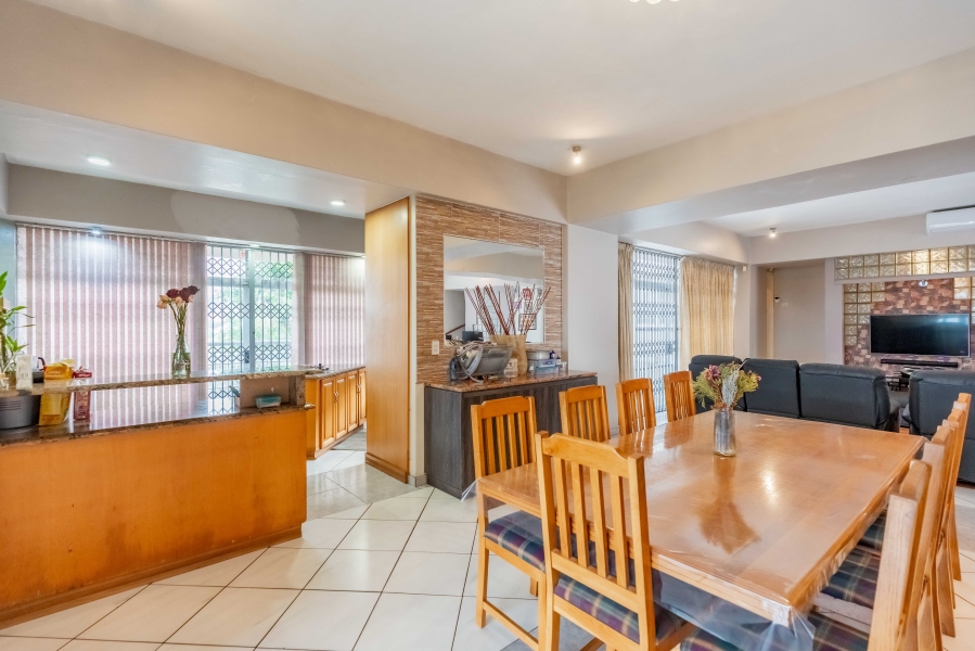 4 Bedroom Property for Sale in Reservoir Hills KwaZulu-Natal
