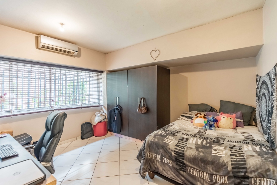 4 Bedroom Property for Sale in Reservoir Hills KwaZulu-Natal