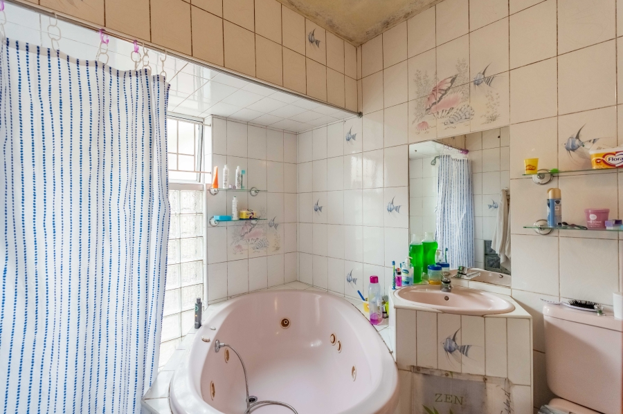 4 Bedroom Property for Sale in Reservoir Hills KwaZulu-Natal
