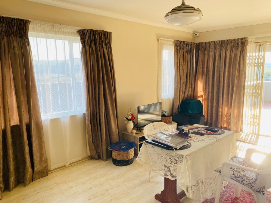 3 Bedroom Property for Sale in Carrington Heights KwaZulu-Natal