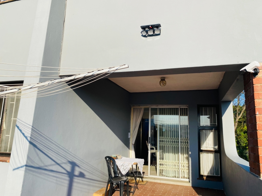 3 Bedroom Property for Sale in Carrington Heights KwaZulu-Natal