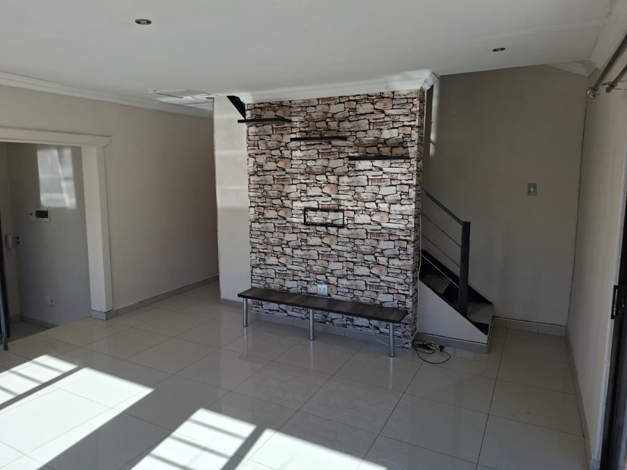 3 Bedroom Property for Sale in Amiel Park KwaZulu-Natal