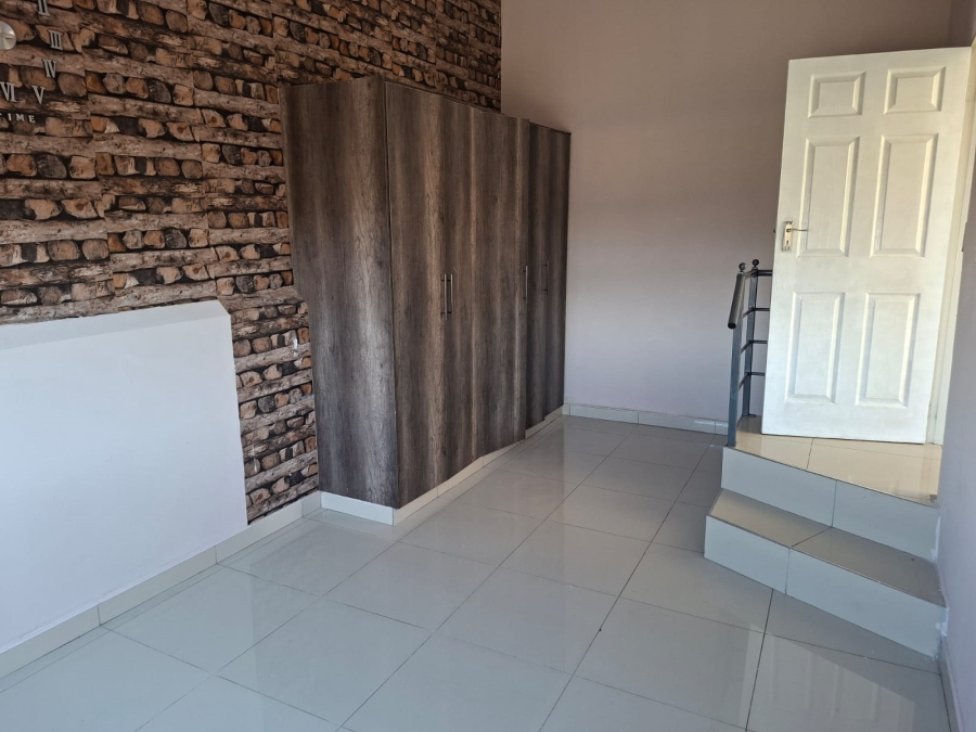 3 Bedroom Property for Sale in Amiel Park KwaZulu-Natal