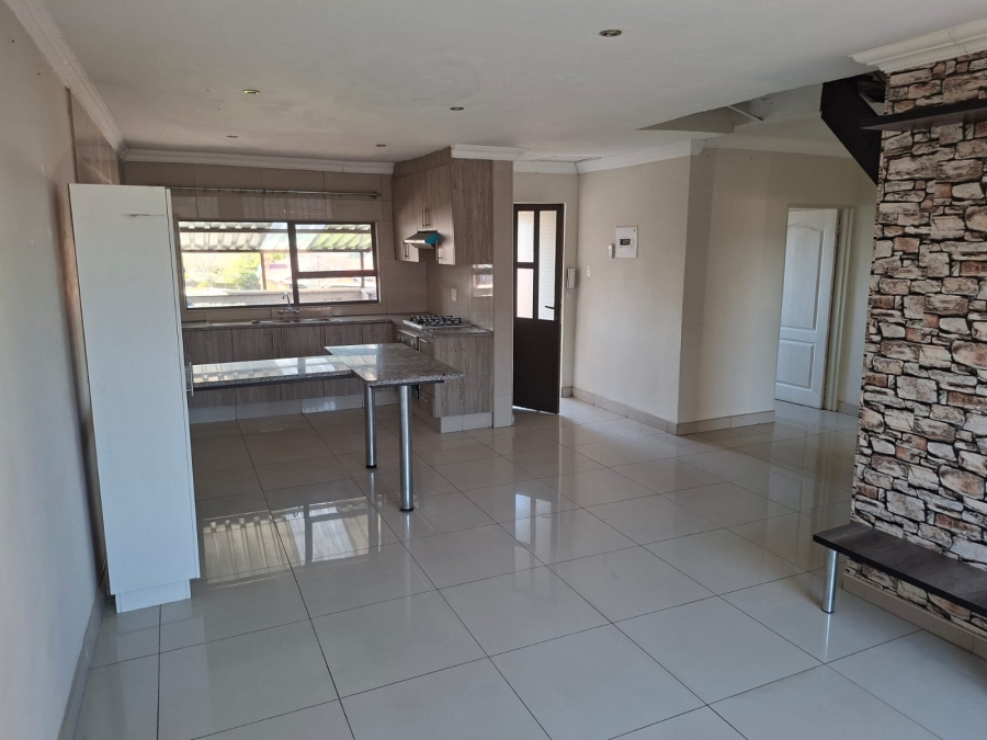 3 Bedroom Property for Sale in Amiel Park KwaZulu-Natal