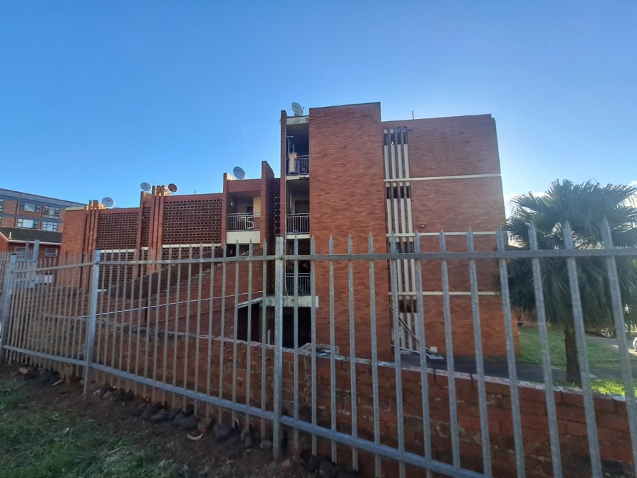 To Let 2 Bedroom Property for Rent in Overport KwaZulu-Natal
