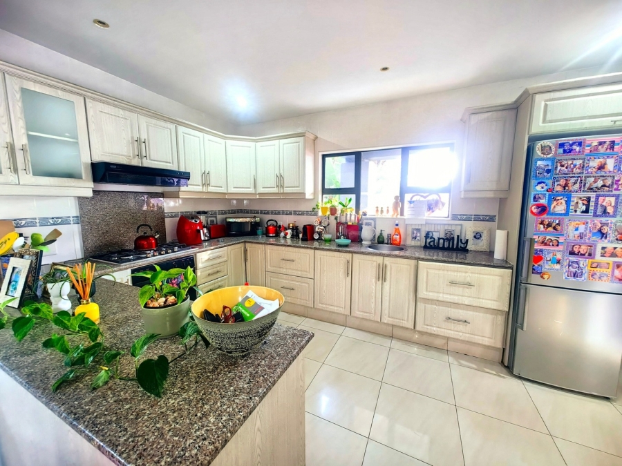 To Let 3 Bedroom Property for Rent in Palm Lakes Estate KwaZulu-Natal