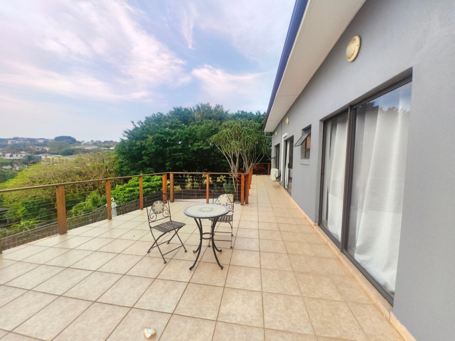 To Let 3 Bedroom Property for Rent in Palm Lakes Estate KwaZulu-Natal