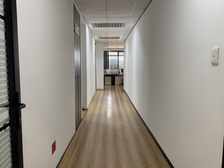 To Let Commercial Property for Rent in La Lucia Ridge KwaZulu-Natal