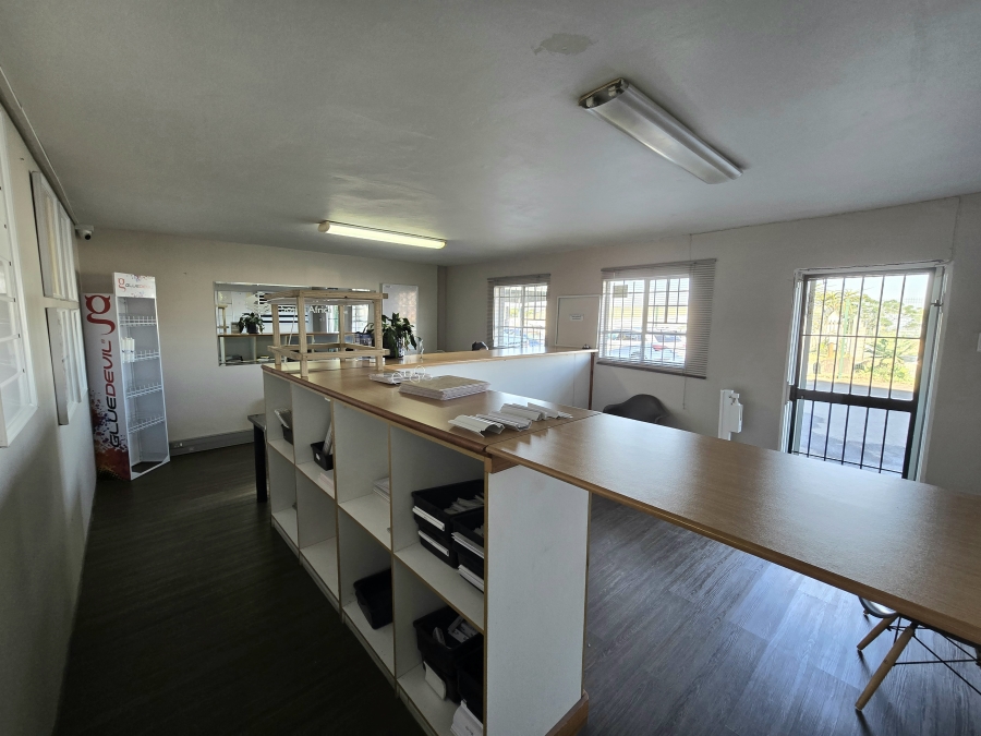 Commercial Property for Sale in Westmead KwaZulu-Natal