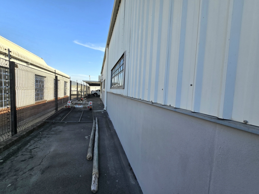 Commercial Property for Sale in Westmead KwaZulu-Natal