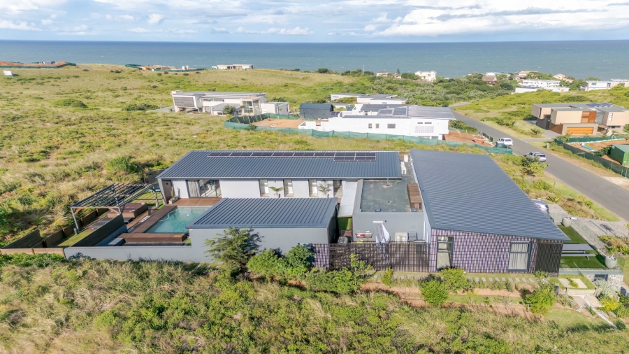 5 Bedroom Property for Sale in Zululami Coastal Estate KwaZulu-Natal