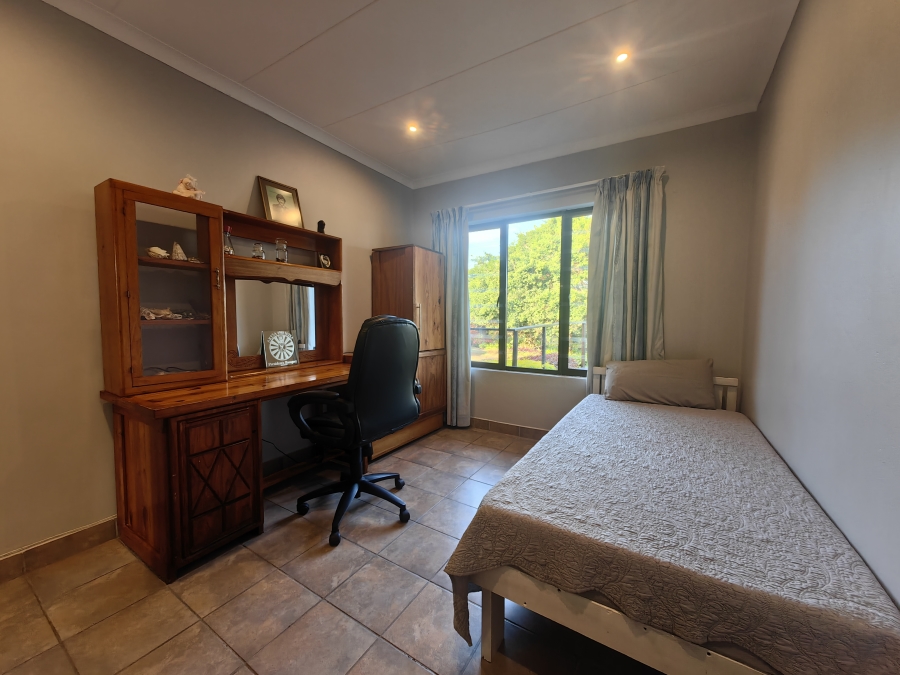 3 Bedroom Property for Sale in Bazley Beach KwaZulu-Natal