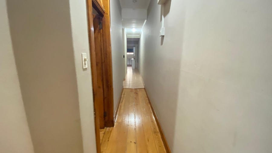 To Let 2 Bedroom Property for Rent in Essenwood KwaZulu-Natal